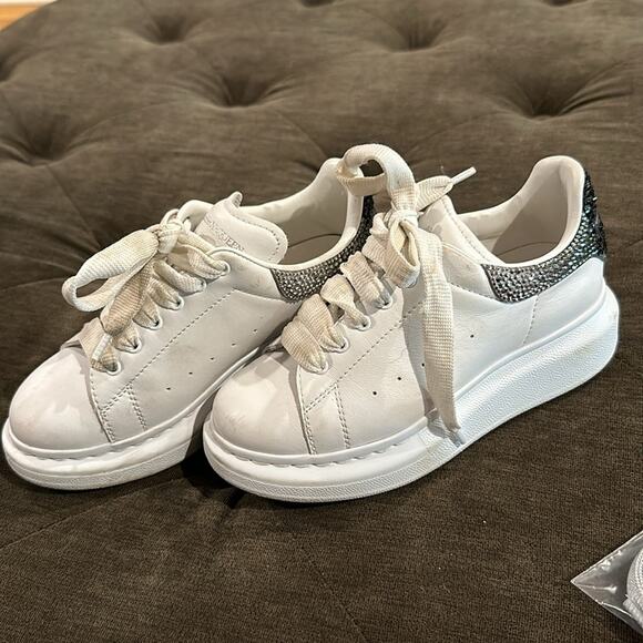 Alexander McQueen Molly trainers size 30 (12.5 us) - Picture 9 of 15